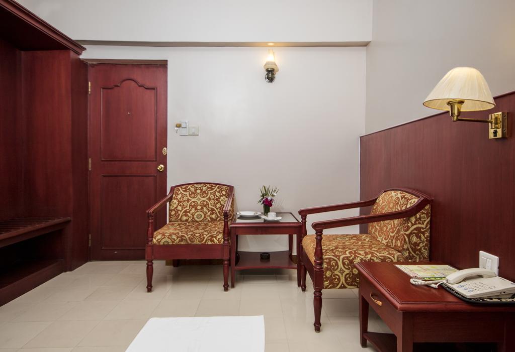 Hotel Rr Residency Kodaikanal Pokoj fotografie